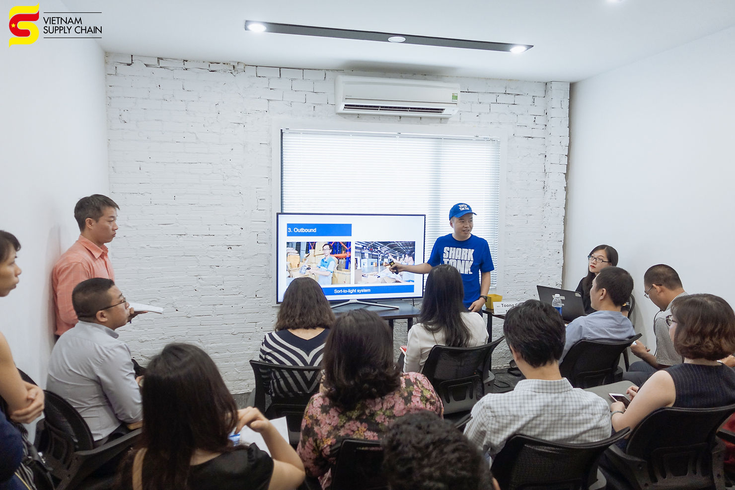 TÂM THƯ GỬI CÁC BẠN SINH VIÊN NGÀNH LOGISTICS